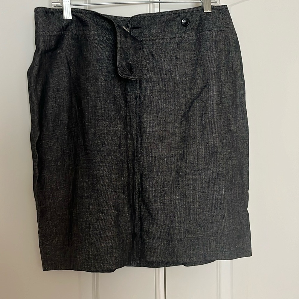 Black/Gray skirt